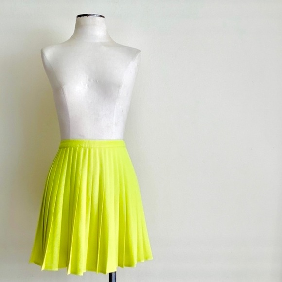 Pleated Tennis Skirt - Picture 1 of 7